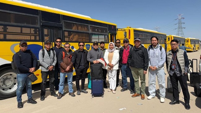 Proses evakuasi dari Basra ke Jakarta membutuhkan waktu 14 hari, antara lain karena penutupan sejumlah bandara internasional, seperti di Dubai dan Doha.