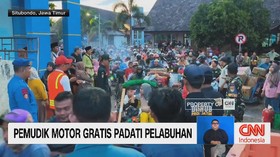VIDEO: Pemudik Motor Gratis Padati Pelabuhan