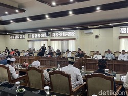 Nyepi dan Takbiran Bersamaan, PHDI Bilang Begini