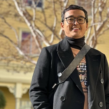 7 Potret Dokter Orthopedi Riky F Saleh, Suami Maissy yang Pernah Jadi Tim Medis Timnas