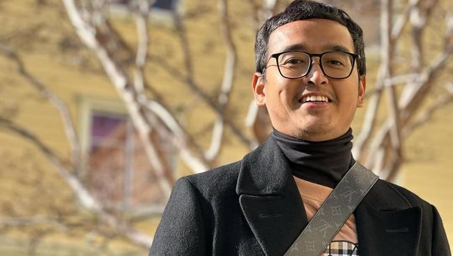 7 Potret Dokter Orthopedi Riky F Saleh, Suami Maissy yang Pernah Jadi Tim Medis Timnas