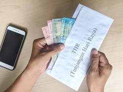 Ke Mana Perginya THR?