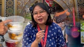 Berburu Takjil di Masjid Pertama PIK, Harga Ramah Kantung!