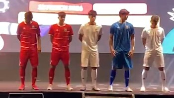 Timnas Indonesia Pamer Jersey Baru