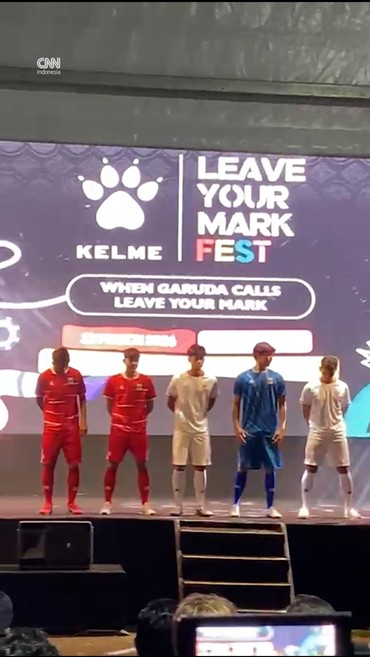 Timnas Indonesia Pamer Jersey Baru