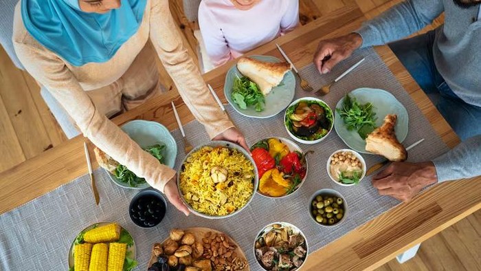 5 Tips Diet Saat Lebaran agar Berat Badan Tetap Terjaga