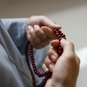 Zikir yang Dianjurkan saat Malam Lailatul Qadar