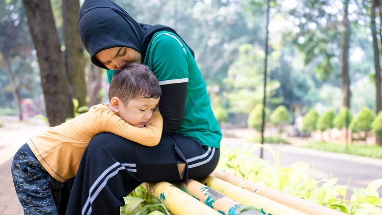 Anak rewel bareng ibu