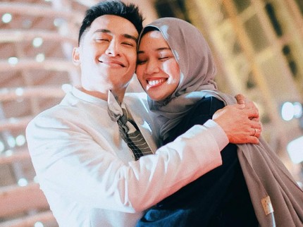 Potret Ardit Erwandha Aktor 'Tunggu Aku Sukses Nanti' dan Istri yang Berprofesi Notaris