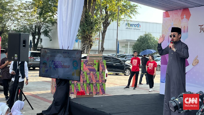 CT ARSA Foundation menggelar puncak acara GEBRAG KALCER (Gerakan Berbagi Kala Ceria Ramadan) di Cibis Park, Jakarta Selatan, Jumat (13/3).