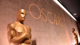 BEVERLY HILLS, CA - FEBRUARY 08: A view of the Oscars logo at the 88th Annual Academy Awards nominee luncheon on February 8, 2016 in Beverly Hills, California.   Alberto E. Rodriguez/Getty Images/AFP (Photo by Alberto E. Rodriguez / GETTY IMAGES NORT