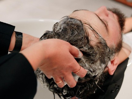 Cerita Rombongan Damkar Dapat Perawatan Creambath & Kuku Gratis usai Tolong Pegawai Salon