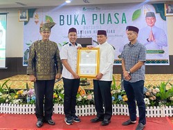 Simbol Penjaga Alam, Kapolda Riau Terima Maklumat Hari Ekosistem dari PeHR