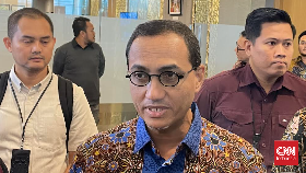 OJK Wajibkan Emiten Setor Laporan Keberlanjutan Mulai 2027