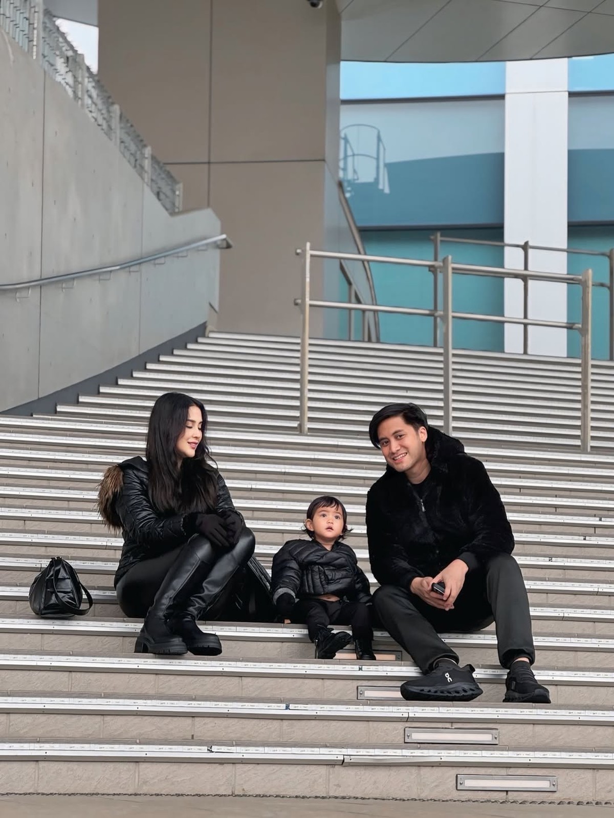 Kevin Aprilio dan Vicy Melanie