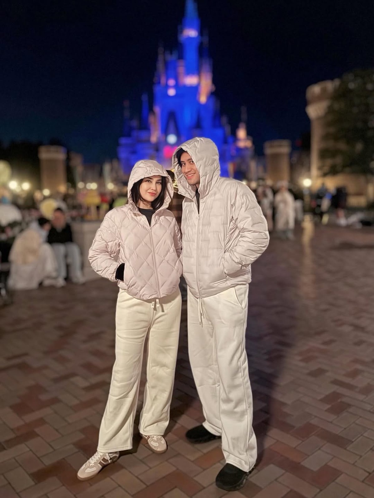 Kevin Aprilio dan Vicy Melanie