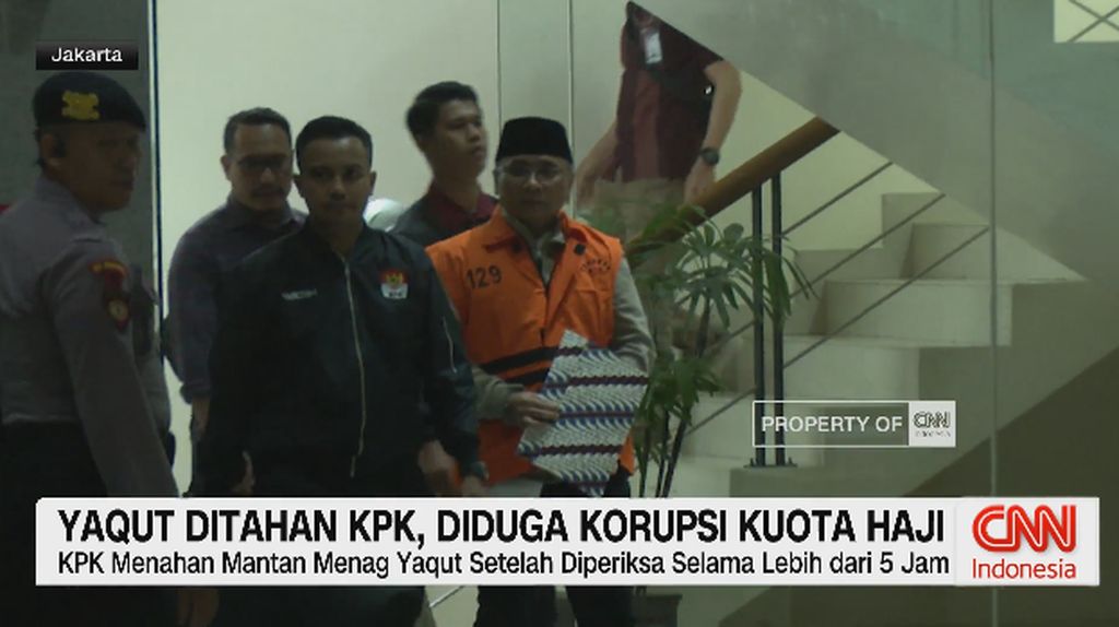 VIDEO: KPK Resmi Tahan Eks Menag Yaqut Cholil Qoumas