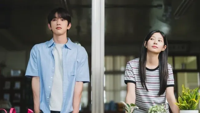 Ada Adegan Berkendara dalam Keadaan Mabuk, Tim Drakor Still Shining Minta Maaf