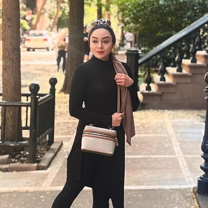 <p>Kehidupan para artis Tanah Air tampaknya tak pernah lepas dari sorotan publik. Begitu pula juga dengan Terry Putri yang baru-baru ini membagikan kehidupannya tinggal di Amerika Serikat bersama sang suami. (Foto: Instagram @terryputri)</p>