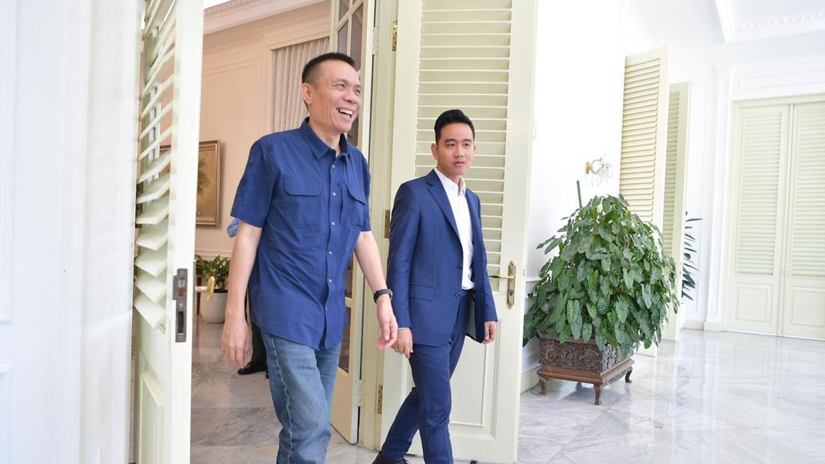 Usai Temui Gibran, Rismon Ajak Roy Suryo CS Jumpa Bahas Ijazah Jokowi