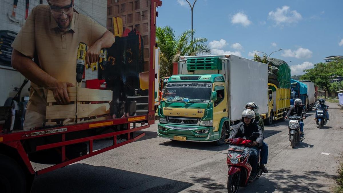Menhub Bakal Panggil 124 Perusahaan Truk Langgar Aturan saat Lebaran