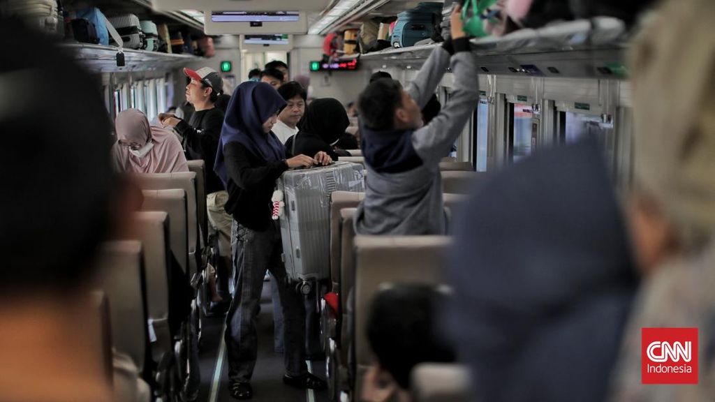 Arus Balik Mulai, H+1 Lebaran, 41 Ribu Penumpang Tiba di Jakarta