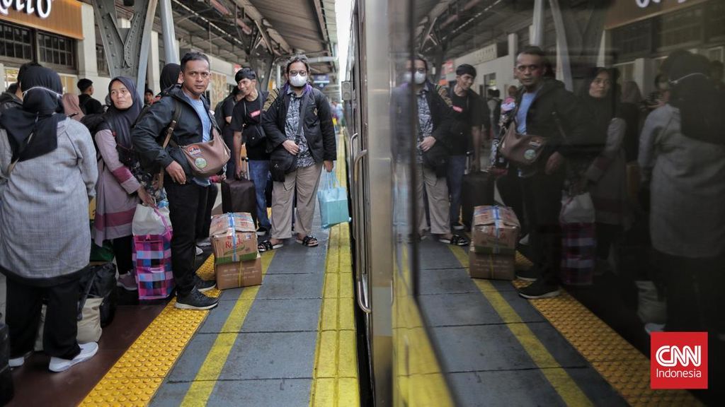 Arus Balik Lebaran, KAI Klaim 96,5 Persen Tiket Kereta Sudah Ludes