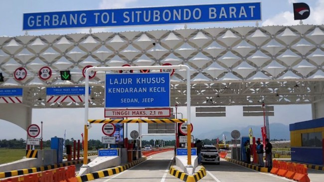 Ruas Tol Probolinggo-Situbondo-Banyuwangi atau Prosiwangi di Kabupaten Situbondo, Jawa Timur mulai dibuka fungsional alias gratis pada hari ini, Sabtu (14/3).