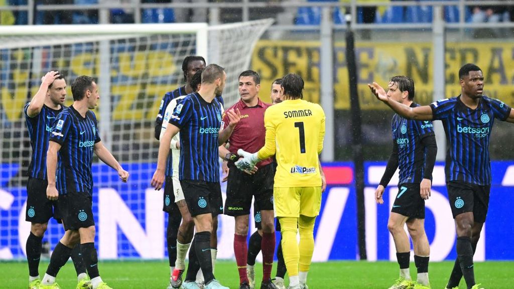 Hasil Liga Italia: Inter Gagal Bungkam Atalanta, Chivu Dikartu Merah