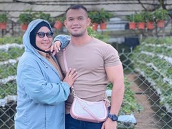 Kisah Viral Pria Nikahi Wanita 23 Tahun Lebih Tua, Istri Sering Dikira Ibunya