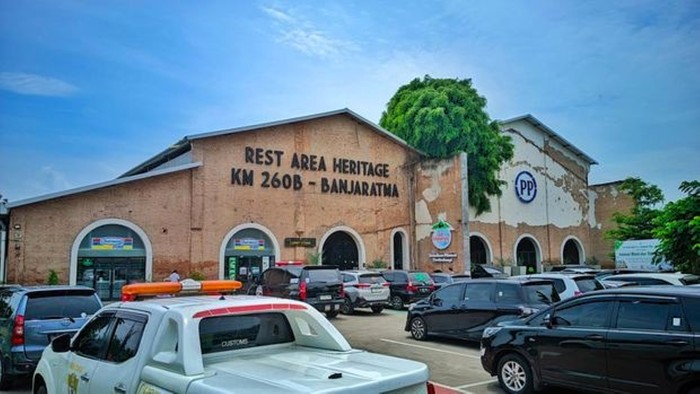 10 Rest Area dengan Pemandangan Paling Cantik, Salah Satunya Kamu Lewati?