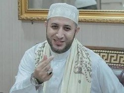 Terseret Isu Pelecehan Seks Sesama Jenis, Syekh Ahmad Al Misry: Hati-hati Lisanmu Pada Ulama