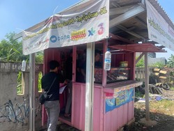 Polisi Bongkar Penjual Obat Keras Ilegal Berkedok Toko Pulsa di Bogor