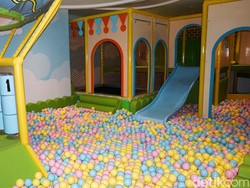 Liburan Keluarga Makin Seru di Trans Hotel Jakarta, Fasilitas Lengkap & Mewah