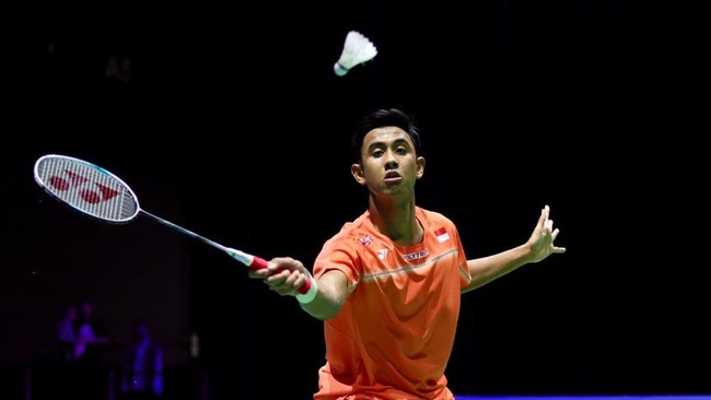 Alwi Farhan gagal meraih gelar Swiss Open 2026 setelah kalah dua gim 18-21, 12-21 dari wakil Jepang, Yushi Tanaka.