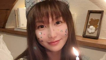 Gosip Terkini Selebriti Insertlive : Ikut Tren Viral Flame Cake, Aktris China Wang Tianyu Alami Luka Bakar di Wajah