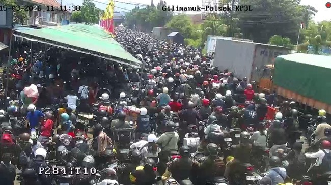 Polda Bali mengambil langkah untuk mengatasi antrean kendaraan menuju Pelabuhan Gilimanuk menjelang mudik Lebaran 2026, memastikan kelancaran arus lalu lintas.