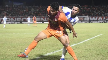 Liputan Olahraga CNN Sport : Hasil Super League: Persib Bawa Pulang Poin Lawan Borneo, Persija Seri