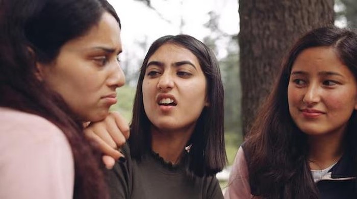 5 Ciri Kepribadian Orang yang Mudah Cemburu dan Iri