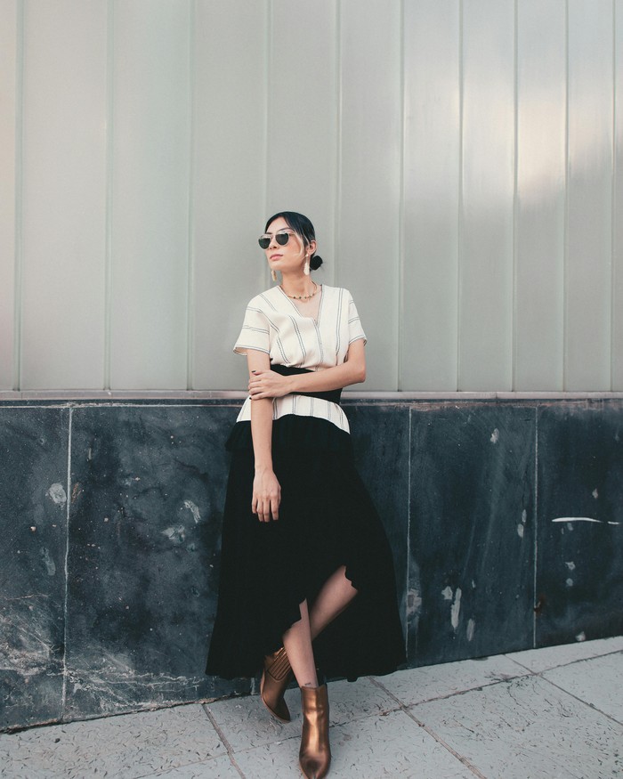 Pilih palet warna netral untuk menciptakan kesan elegan