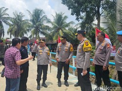 Kapolda Riau Cek Kesiapan Akhir Jembatan di Kampar Sebelum Diresmikan Kapolri