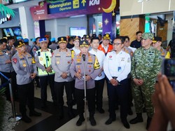 Kapolri Terima Perintah Presiden Usut Tuntas Kasus Penyiraman Air Keras Aktivis KontraS