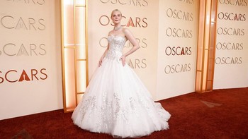 FOTO: Deret Selebriti yang Tampil Ciamik di Piala Oscar 2026