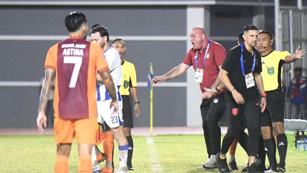 Persib Curi Poin di Kandang Borneo, Marc Klok Tidak Senang