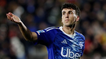 Liputan Olahraga CNN Sport : Langkah Fantastis Como Bertahan di Zona Liga Champions