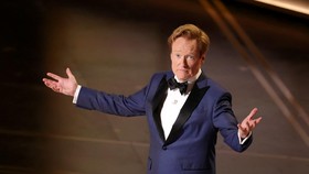 Conan O'Brien Sindir Donald Trump di Oscar 2026