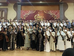 Raka Raki Jatim Salurkan Rp 11 Juta untuk Ruang Pasien-Anak Yatim Difabel