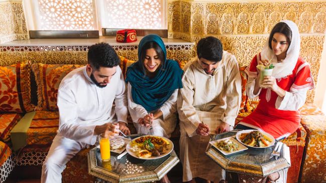 Tak Hanya Mudik, Ini 10 Tradisi Menyambut Idulfitri di Berbagai Daerah