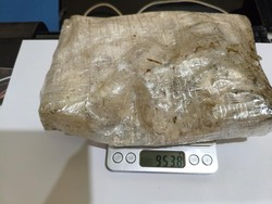 Paket Diduga Kokain 953,8 Gram Kembali Ditemukan di Pantai Selayar