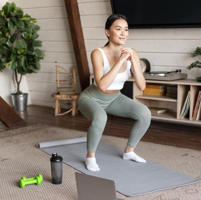 Latihan Kekuatan Tubuh/Foto: freepik.com/benzoix